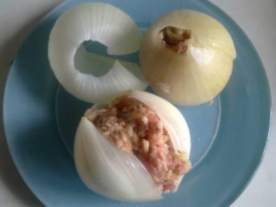 Луковые голубцы.